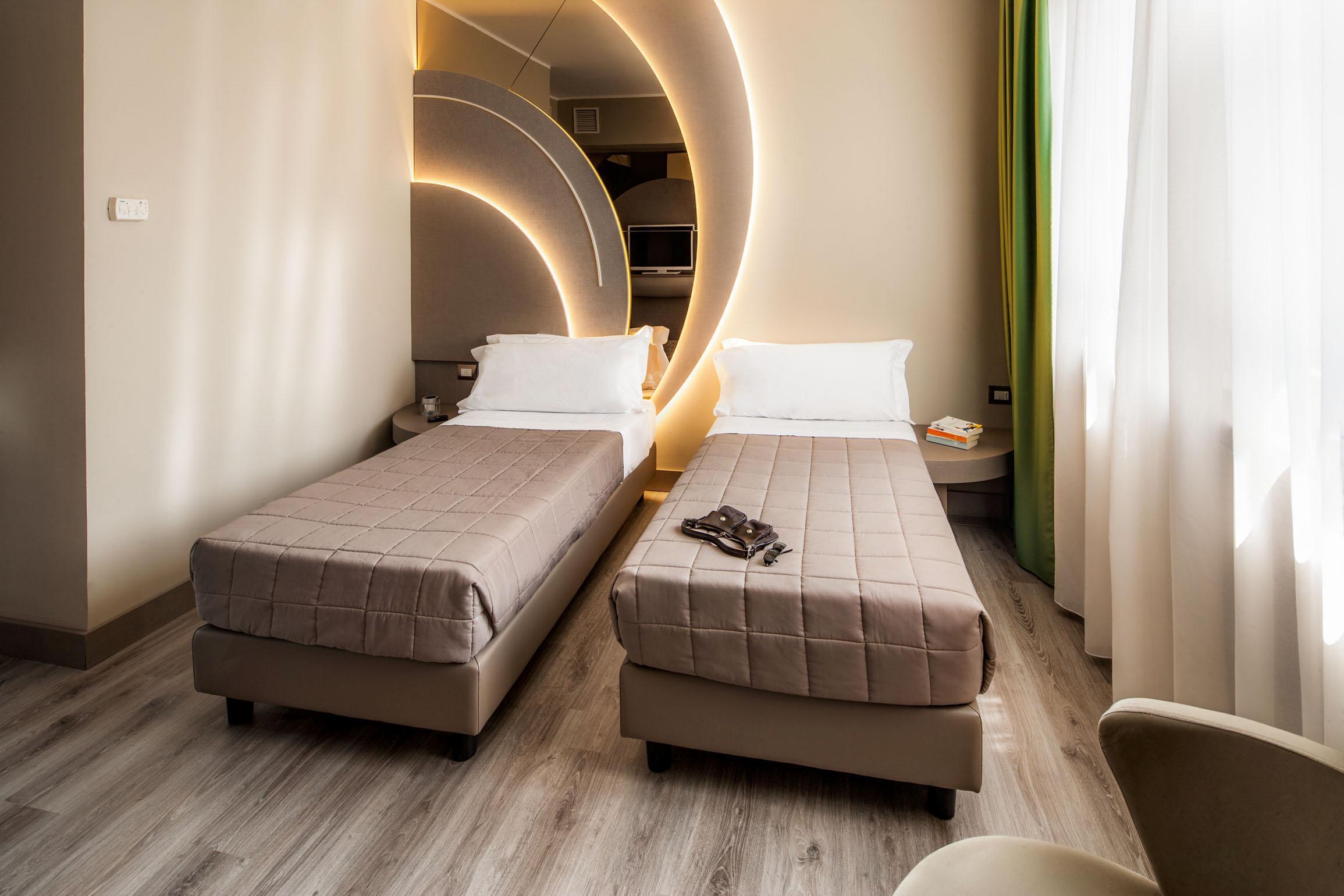 Hotel Da Vinci Милан Экстерьер фото